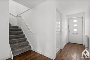 Photo 21- click for photo gallery